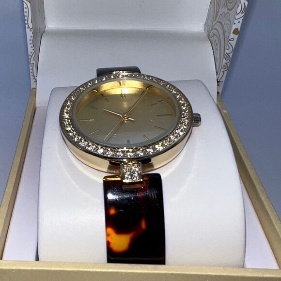 Charter Club Women's Gold-Tone & Tortoise-Look Bracelet Watch 37mm New - Picture 4 of 7